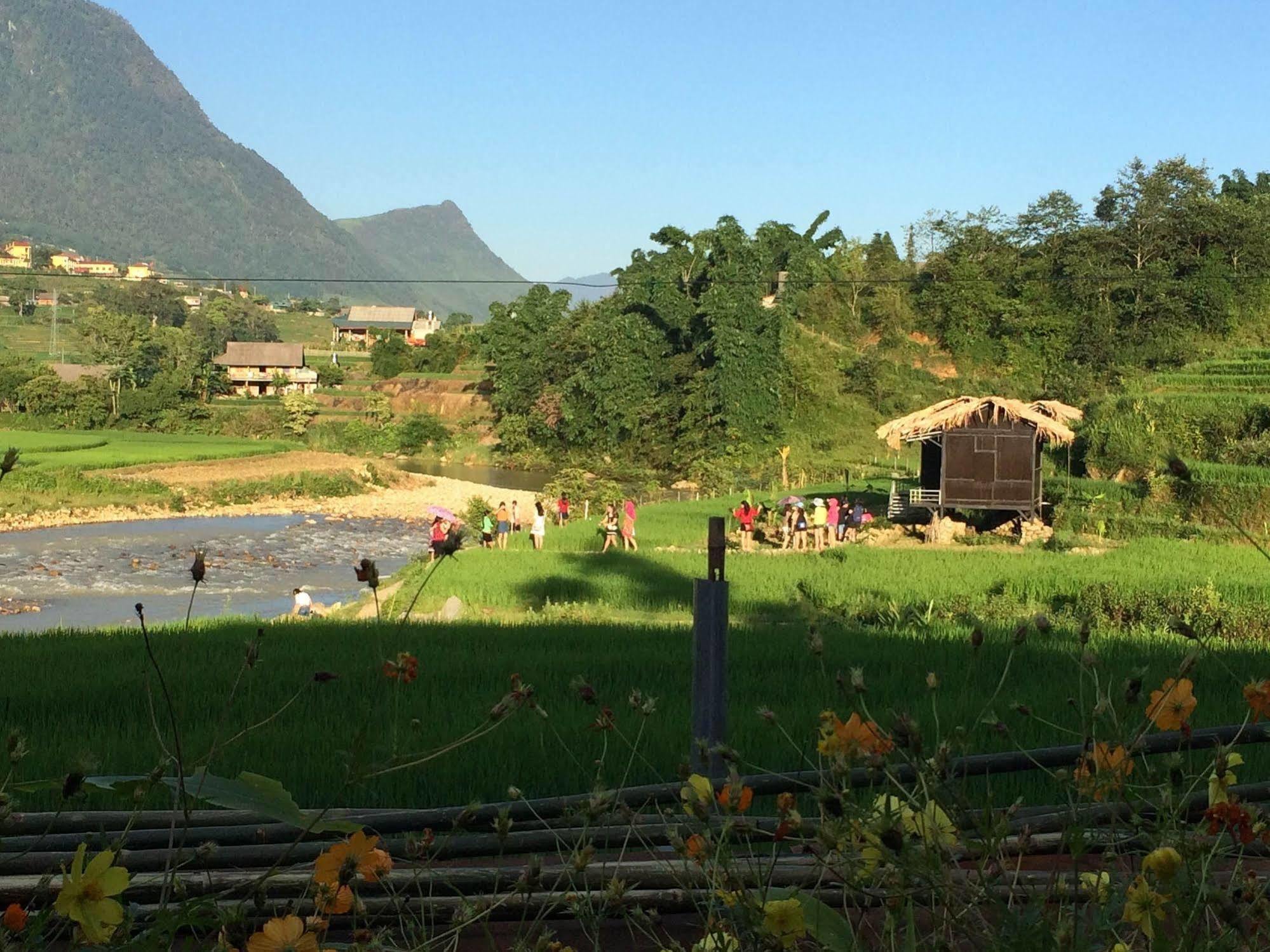 Po Homestay Sapa Eksteriør billede